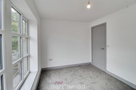 2 bedroom Flat to let in Portland Place, Doncaster, DN1