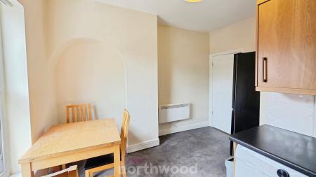 4 bedroom Block of Apartments for sale in Stockbridge Avenue, Bentley, Doncaster, DN5