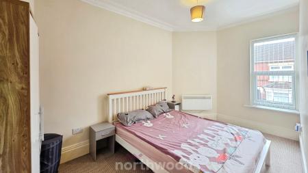 4 bedroom Block of Apartments for sale in Stockbridge Avenue, Bentley, Doncaster, DN5