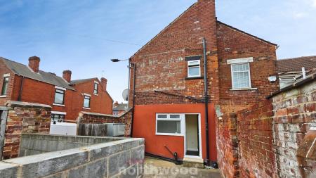 4 bedroom Block of Apartments for sale in Stockbridge Avenue, Bentley, Doncaster, DN5