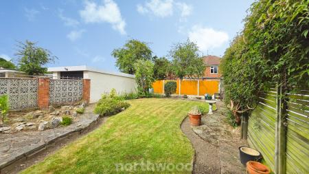 3 bedroom Bungalow for sale in Ivanhoe Close, Sprotbrough, Doncaster, DN5