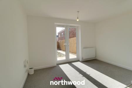 2 bedroom Terraced House to let in Dutchman Way, Bessacarr, Doncaster, DN4