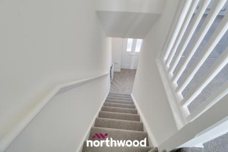 2 bedroom Terraced House to let in Dutchman Way, Bessacarr, Doncaster, DN4
