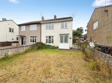 Chestnut Avenue, Rossington, Doncaster, DN11