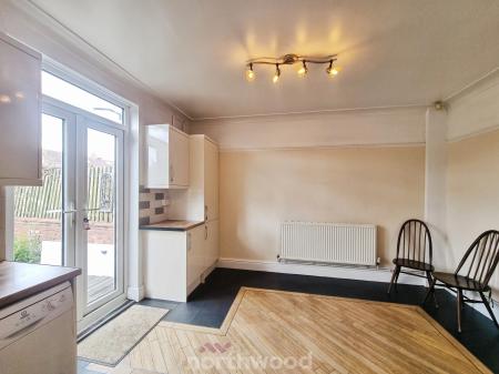 3 bedroom Semi-detached house for sale in Holyrood Road, Town Moor, Doncaster, DN2