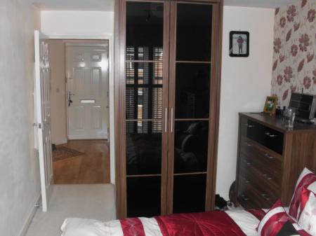 2 bedroom Flat to let in Goodison Walk, Cantley, Doncaster, DN4