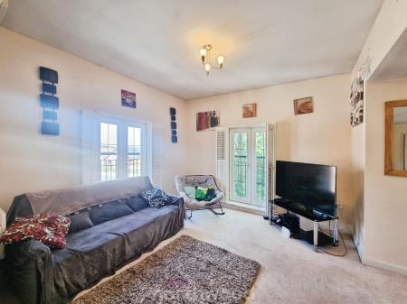 2 bedroom Flat to let in Goodison Walk, Cantley, Doncaster, DN4