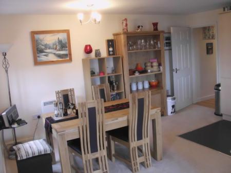 2 bedroom Flat to let in Goodison Walk, Cantley, Doncaster, DN4