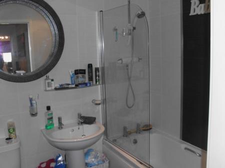 2 bedroom Flat to let in Goodison Walk, Cantley, Doncaster, DN4