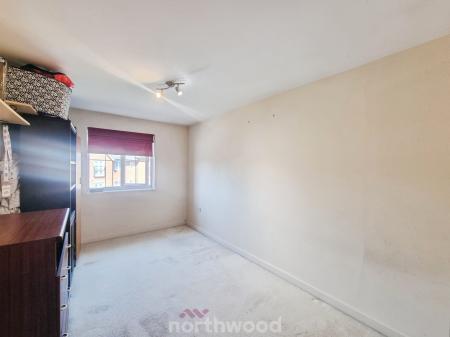 2 bedroom Flat to let in Goodison Walk, Cantley, Doncaster, DN4