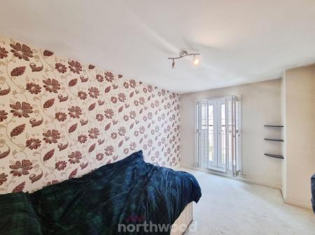 2 bedroom Flat to let in Goodison Walk, Cantley, Doncaster, DN4