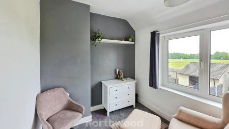 3 bedroom Terraced House for sale in Oxford Street, Rossington, Doncaster, DN11