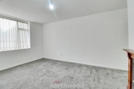 3 bedroom Semi-detached house to let in Lonsdale Avenue, Intake, Doncaster, DN2