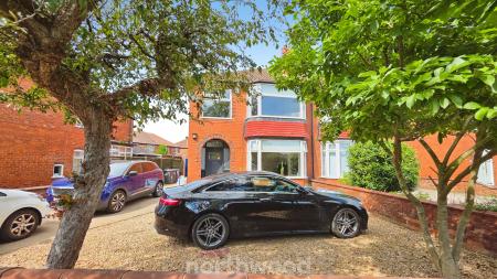 3 bedroom Semi-detached house for sale in Bennetthorpe, Bennetthorpe, Doncaster, DN2