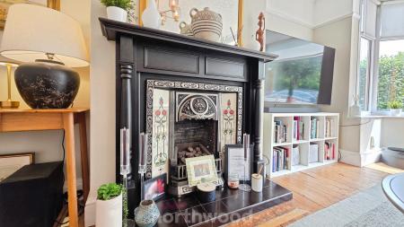 3 bedroom Semi-detached house for sale in Bennetthorpe, Bennetthorpe, Doncaster, DN2