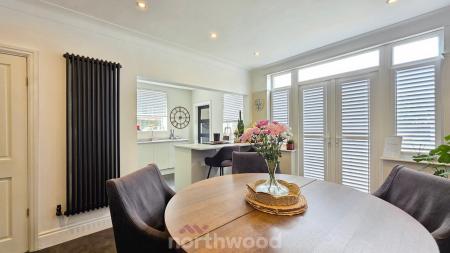 3 bedroom Semi-detached house for sale in Bennetthorpe, Bennetthorpe, Doncaster, DN2