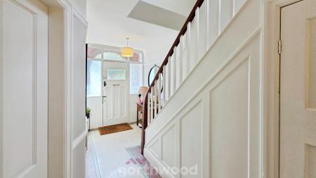 3 bedroom Semi-detached house for sale in Bennetthorpe, Bennetthorpe, Doncaster, DN2