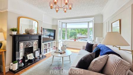 3 bedroom Semi-detached house for sale in Bennetthorpe, Bennetthorpe, Doncaster, DN2