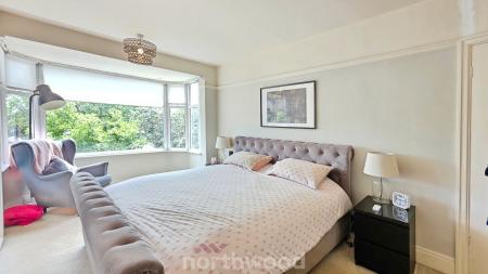 3 bedroom Semi-detached house for sale in Bennetthorpe, Bennetthorpe, Doncaster, DN2