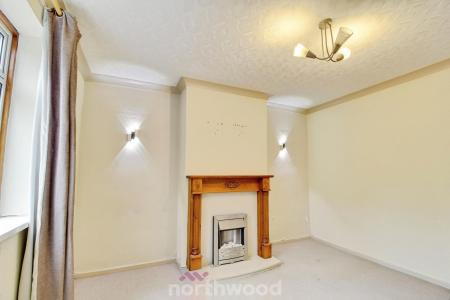 2 bedroom Semi-detached house to let in Morrison Drive, Rossington, Doncaster, DN11