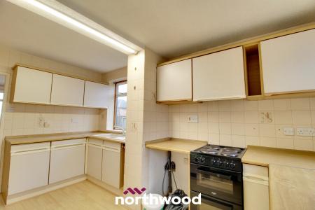 2 bedroom Semi-detached house to let in Morrison Drive, Rossington, Doncaster, DN11