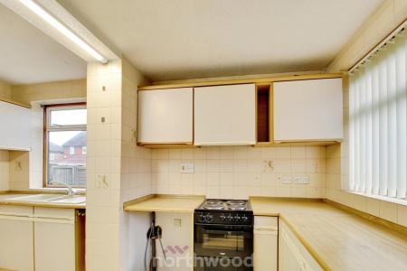 2 bedroom Semi-detached house to let in Morrison Drive, Rossington, Doncaster, DN11