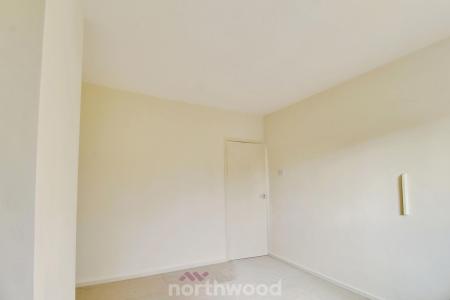 2 bedroom Semi-detached house to let in Morrison Drive, Rossington, Doncaster, DN11