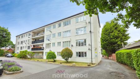 1 bedroom Flat for sale in Bawtry Road, Bessacarr, Doncaster, DN4