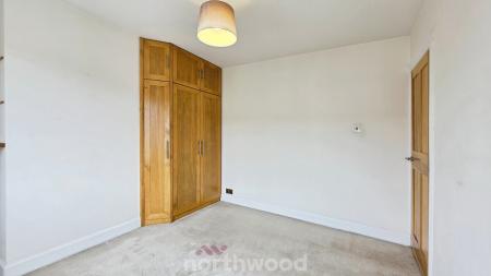 3 bedroom Terraced House for sale in Strathmore Road, Town Moor, Doncaster, DN2