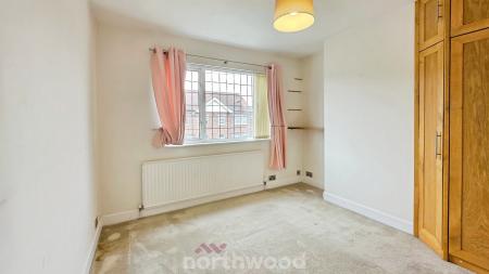 3 bedroom Terraced House for sale in Strathmore Road, Town Moor, Doncaster, DN2
