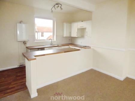 1 bedroom Flat to let in 76 Markham Avenue, Carcroft, Doncaster, DN6