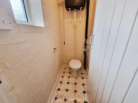 3 bedroom End of terrace house to let in Westminster Crescent, Intake, Doncaster, DN2