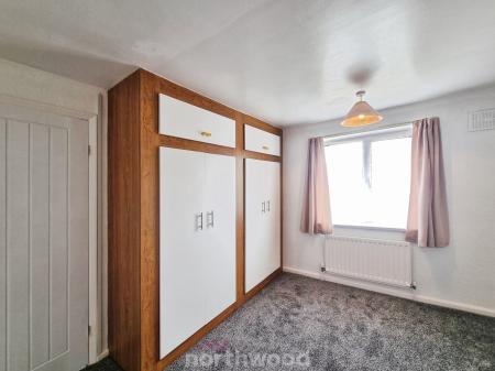 3 bedroom End of terrace house to let in Westminster Crescent, Intake, Doncaster, DN2