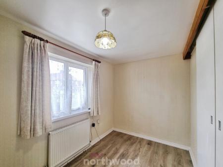 3 bedroom End of terrace house to let in Westminster Crescent, Intake, Doncaster, DN2