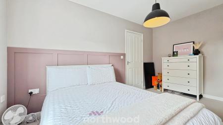 3 bedroom End of terrace house for sale in Rands Lane, Armthorpe, Doncaster, DN3