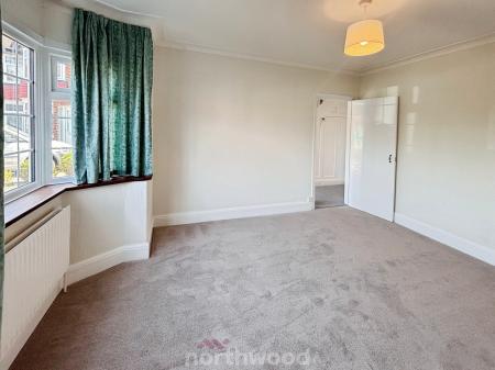 3 bedroom Semi-detached house to let in Crossways North, Wheatley Hills, Doncaster, DN2