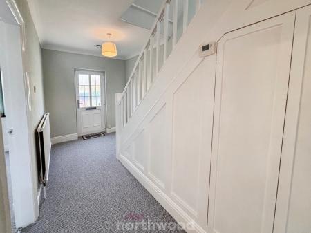 3 bedroom Semi-detached house to let in Crossways North, Wheatley Hills, Doncaster, DN2