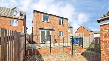 3 bedroom Detached house for sale in Stayers Road, Bessacarr, Doncaster, DN4