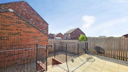 3 bedroom Detached house for sale in Stayers Road, Bessacarr, Doncaster, DN4
