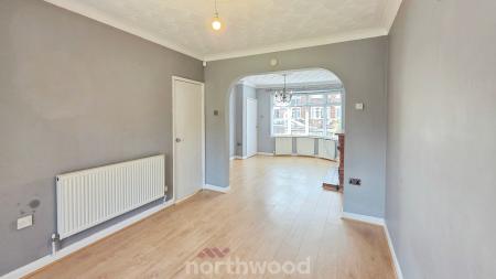 3 bedroom Semi-detached house for sale in Wensleydale Road, Scawsby, Doncaster, DN5