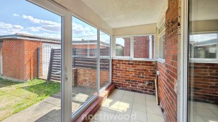 3 bedroom Semi-detached house for sale in Wensleydale Road, Scawsby, Doncaster, DN5