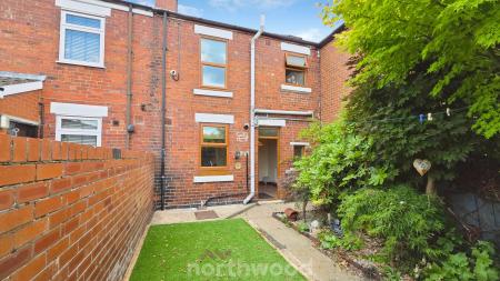 2 bedroom Terraced House to let in Woodview, Branton, Doncaster, DN3