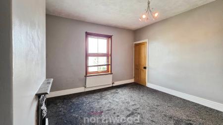 2 bedroom Terraced House to let in Woodview, Branton, Doncaster, DN3