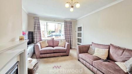 3 bedroom Semi-detached house for sale in Pembroke Rise, Scawsby, Doncaster, DN5