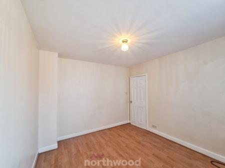 3 bedroom Terraced House to let in St Catherines Avenue, Balby, Doncaster, DN4