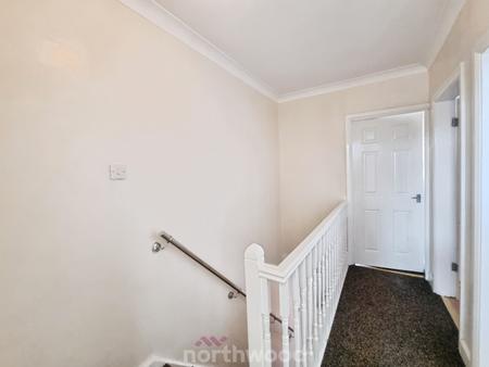 3 bedroom Terraced House to let in St Catherines Avenue, Balby, Doncaster, DN4