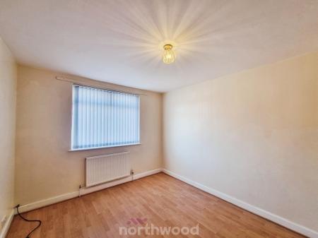 3 bedroom Terraced House to let in St Catherines Avenue, Balby, Doncaster, DN4