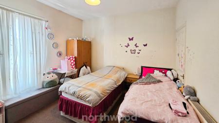 2 bedroom Terraced House for sale in Ramsden Road, Hexthorpe, Doncaster, DN4