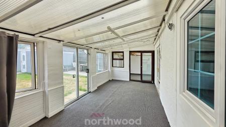 3 bedroom Semi-detached house for sale in Barnby Dun Road, Wheatley, Doncaster, DN2