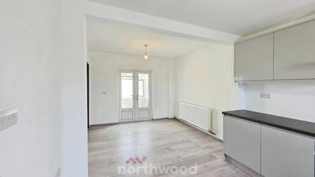 3 bedroom Semi-detached house for sale in Barnby Dun Road, Wheatley, Doncaster, DN2